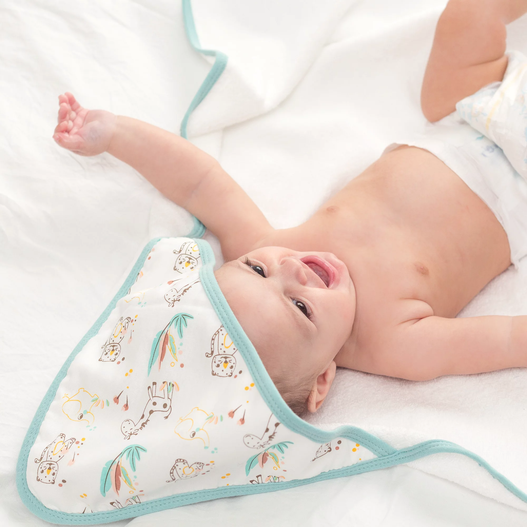 Cape De Bain Bebe Fille Jungle Vert D Eau