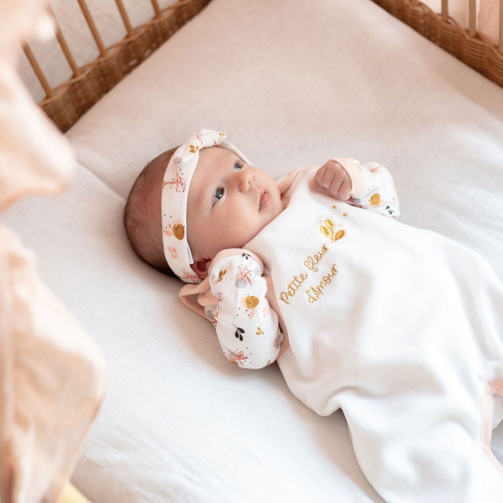 Ensemble naissance fille - Petite fleur - 4 pièces - Valise maternité