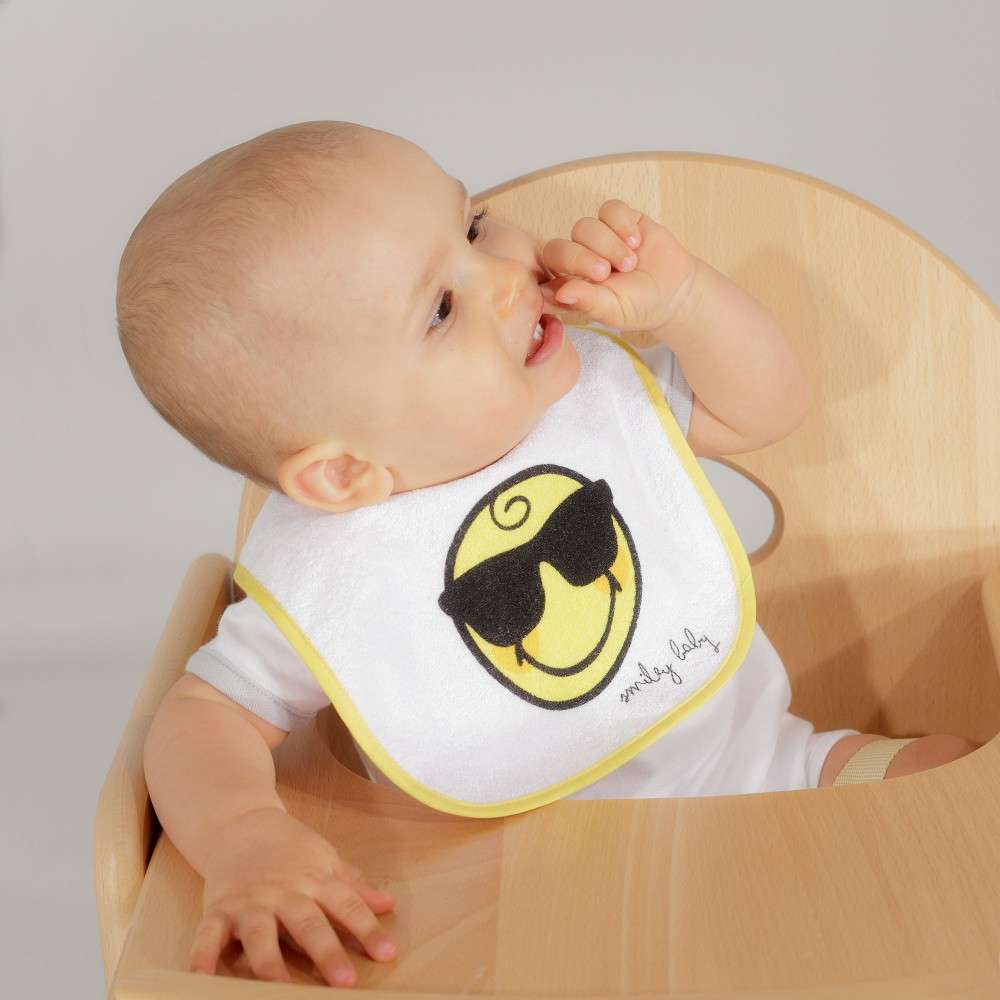 Bavoirs Bebe 4 24 Mois En Eponge Et Plastifies Aux Motifs Tout Mignons Bavoirs Bebe 4 24 Mois En Eponge Et Plastifies Aux Motifs Tout Mignons