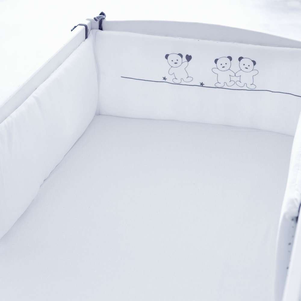 white cot bumper