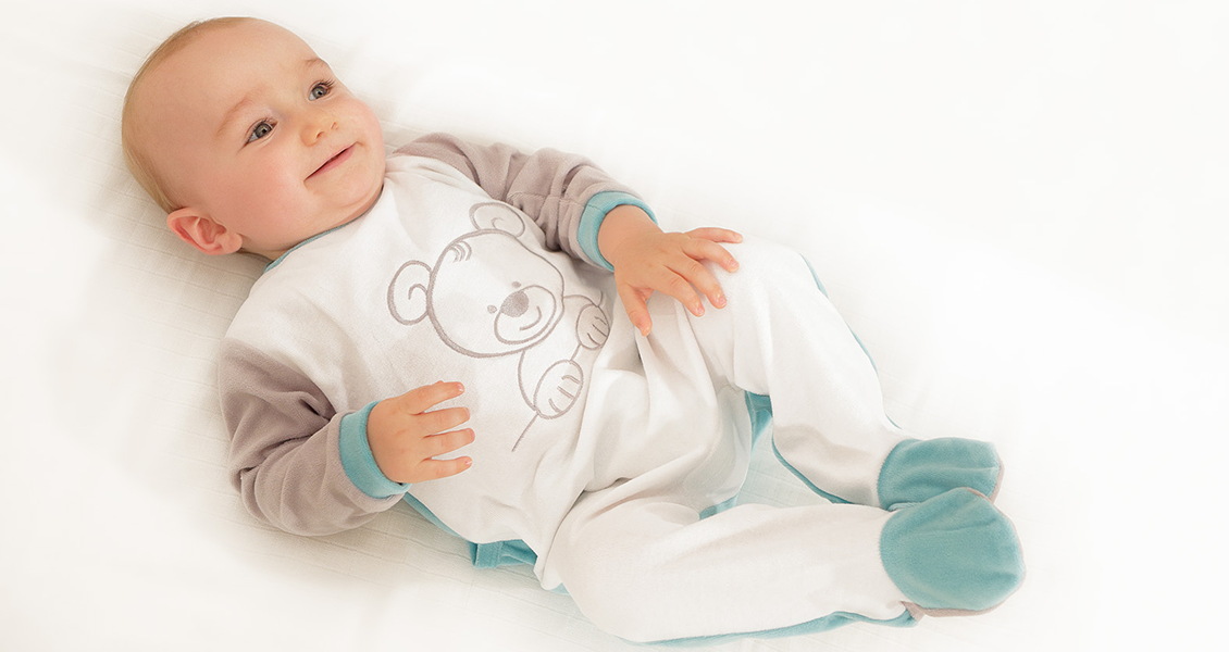 bebe body sous pyjama